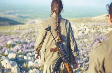 Azərbaycanlı qadın  terrorçuluğa   görə axtarılır - FOTO 