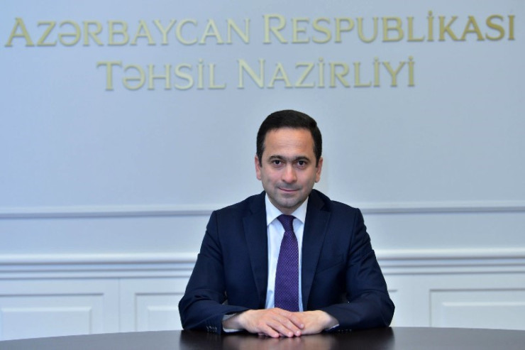 Cəsarət Valehov işdən çıxarıldı 