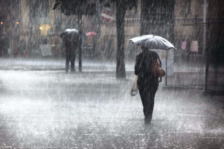 Sabah Bakıda aramsız yağış yağacaq  - PROQNOZ