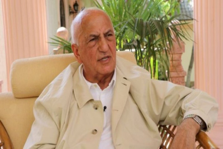Əli İnsanov İlham Əliyevin prezidentliyə namizədliyini dəstəklədi