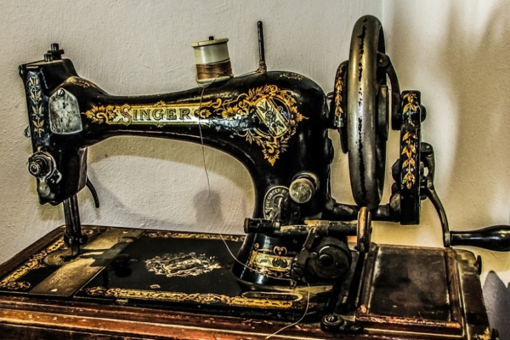 Azərbaycanda 60 minə  tikiş maşını satılır - FOTO 