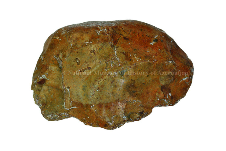 Azərbaycanda yaşamış ibtidai insanların nəhəng əmək aləti-FOTO 