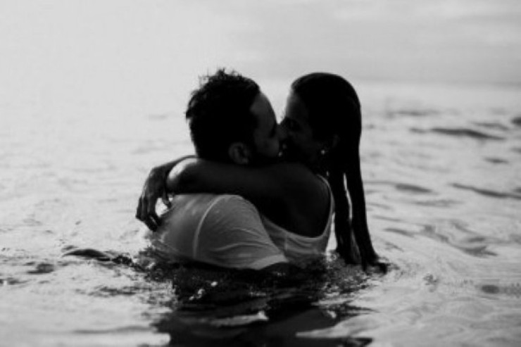 Məşhur müğənninin gizli sevgilisi ORTAYA ÇIXDI 