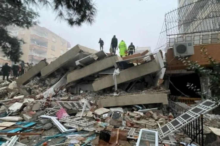 Türkiyədə zəlzələlər 1 il davam edəcək