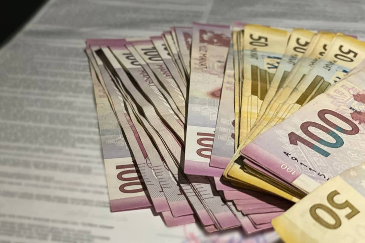 Əmisi oğlunu işə düzəltmək üçün pul aldı, görün nə oldu? - BAKIDA 
