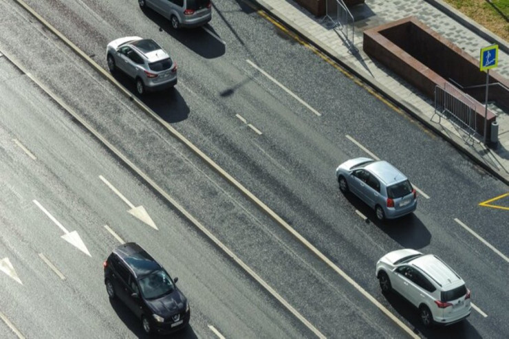 Bu ölkədə ödənişli yollar  ləğv olunacaq 