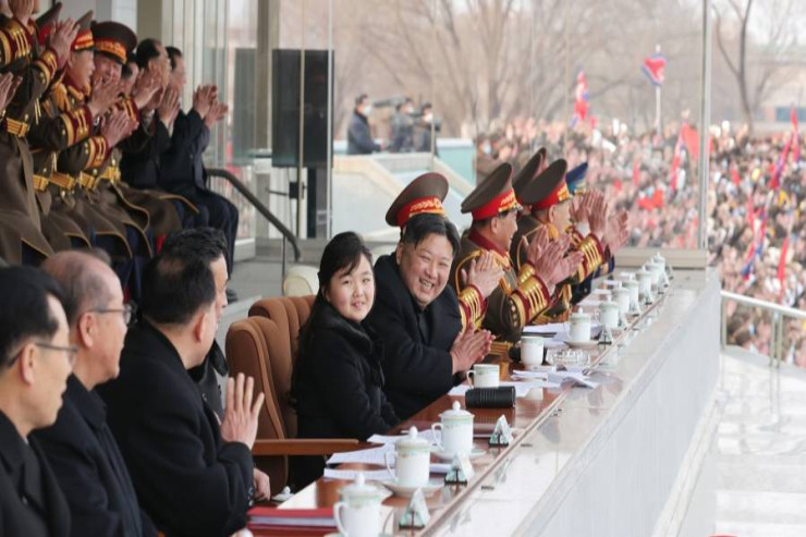 Kim Çen In qızı ilə idman yarışına qatıldı - FOTO 