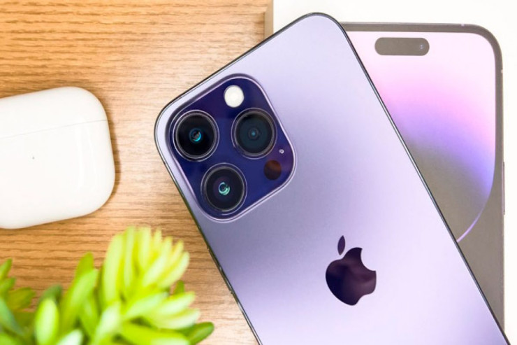 Yeni “iPhone”lar  daha çox yaddaşa malik olacaq?