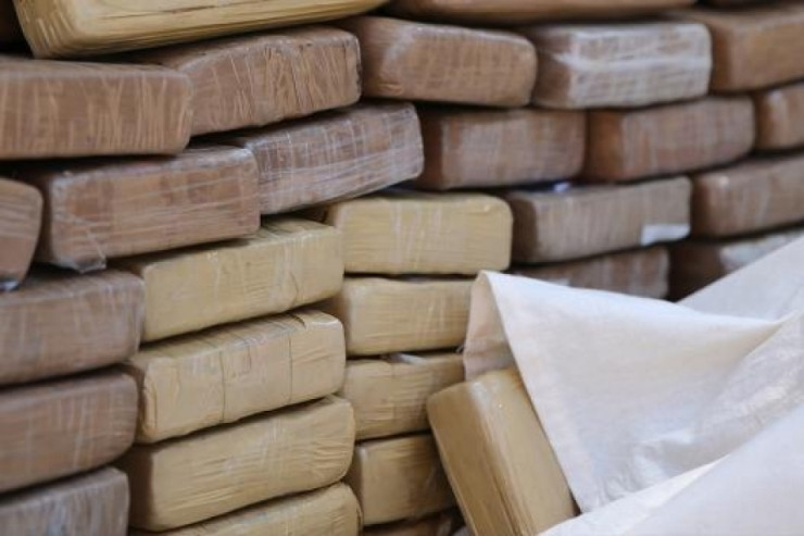 8 ton kokain ələ keçirildi