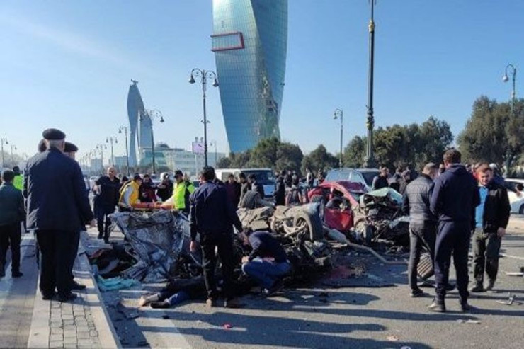 Yol qəzasında 5 nəfər ÖLÜB 