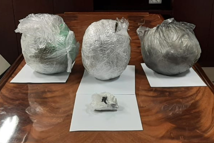 Xəzərin sahilində 2 kilo  narkotik tapıldı 