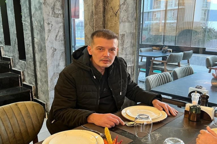 Məşhur aktyor xəstəliyə TUTULDU: 20 kilo ARIQLADI 