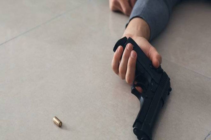 Arvadını və çobanı öldürüb intihar etdi 