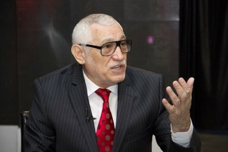 “Şəfiqə danışanı şantaj edir, qorxudur” - Şeyx Əbdül od püskürdü 