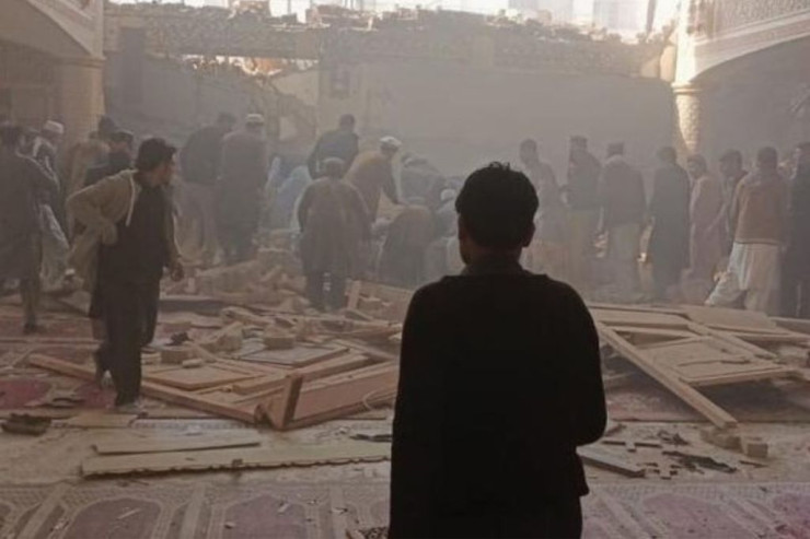 Pakistanda məscid partladıldı:  72 nəfər öldü -YENİLƏNİB 