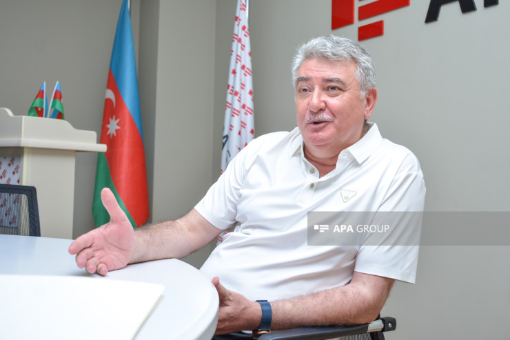 "Polkovnik dostum qızını köçürəndə "vağzalı" əvəzinə "Cənab leytenant"ı səsləndirdi” – Şahin Musaoğlu ilə MÜSAHİBƏ 