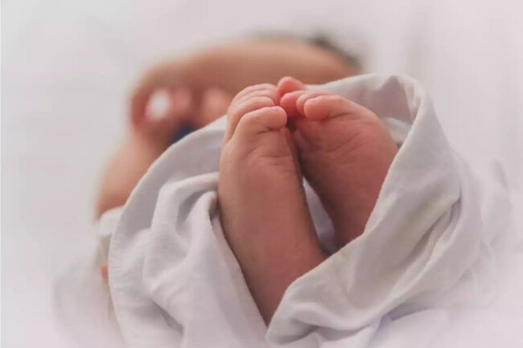 Bakıda ŞOK:  11 aylıq körpənin istidən ürəyi dayandı