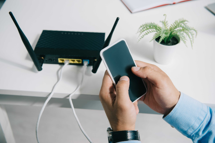 Wi-Fi routerinin yanında  hansı əşyalar   qalmamalıdır? - Bəziləri sizi TƏƏCCÜBLƏNDİRƏCƏK