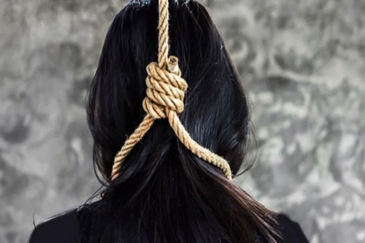 26 yaşlı qız özünü  zirzəmidə asdı  