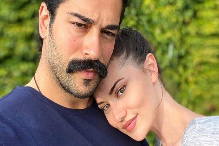 Burak Özcivitdən xanımına  xoş sürpriz 