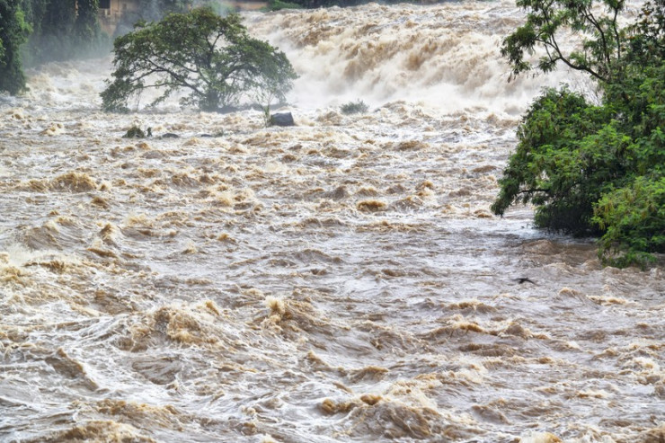 Leysan, dolu yağdı, sel gəldi -  FAKTİKİ HAVA 