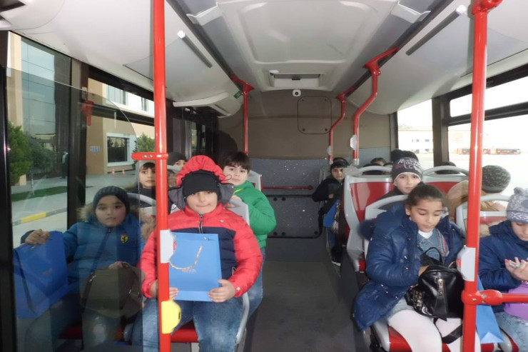Şagirdləri gəzməyə aparan bu sürücülər CƏRİMƏLƏNƏCƏK 
