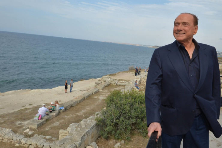 Berluskoninin  mirasının məbləği   AÇIQLADI