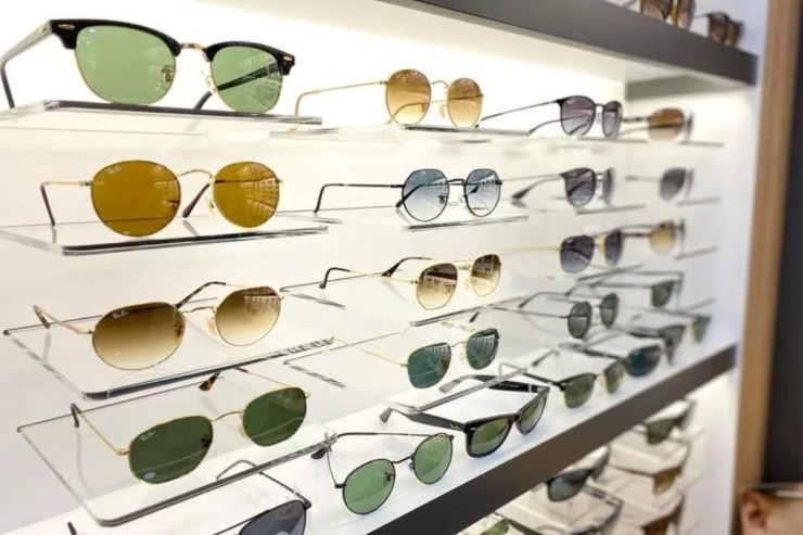 Eynək alanda bunlara diqqət edin -  Oftalmoloq AÇIQLADI 