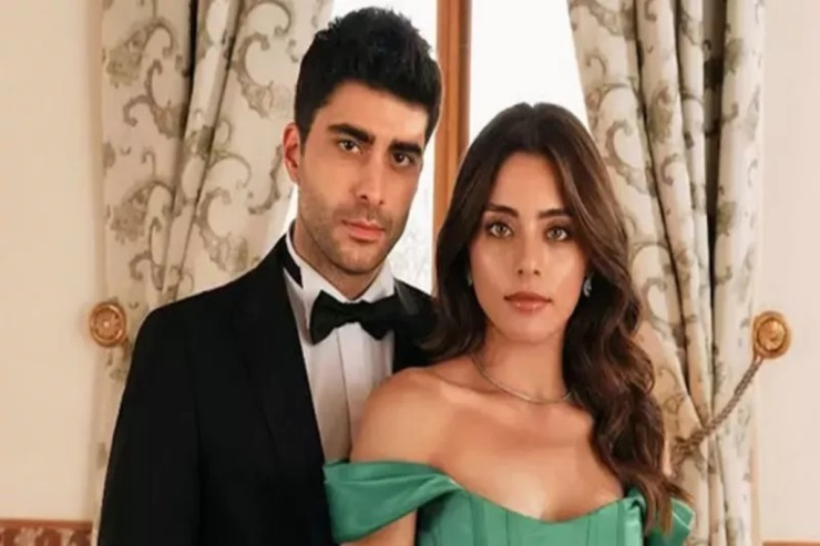 “Kızılcık Şerbet”inin Fatehi  sevgilisi ilə görüntüləndi