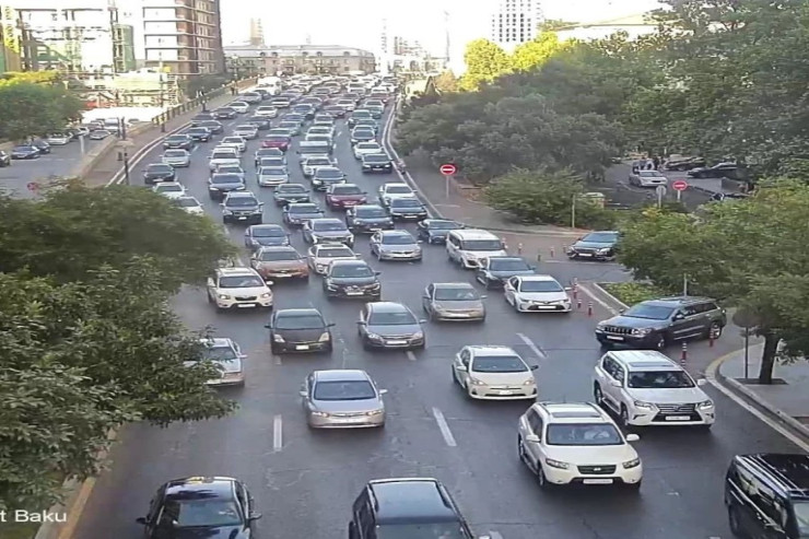 Bakının bu yollarında TIXAC var -  SİYAHI 