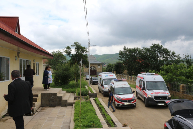 Söyüdlü sakinləri müayinədən keçirildi - FOTO 