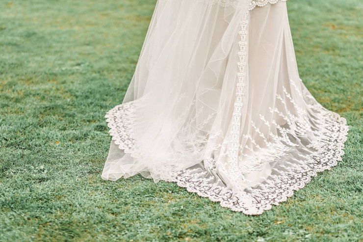 Gəlin hava limanında paltarını itirdi, toyu 3 gün GECİKDİ  