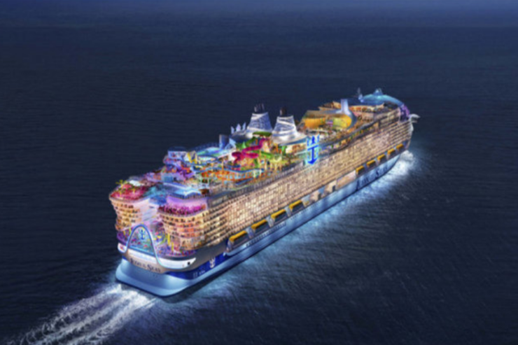 Titanikdən 5 dəfə böyük olan "Dənizlər İkonu"  - Dünyanı özündə saxlayan gəmi - FOTO 