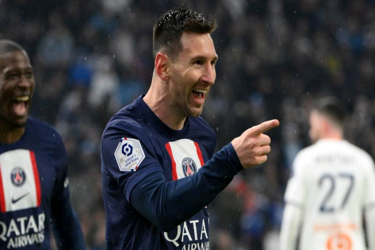 Messiyə bu klubdan TƏKLİF gəlib: Hər mövsüm üçün  94 milyon 