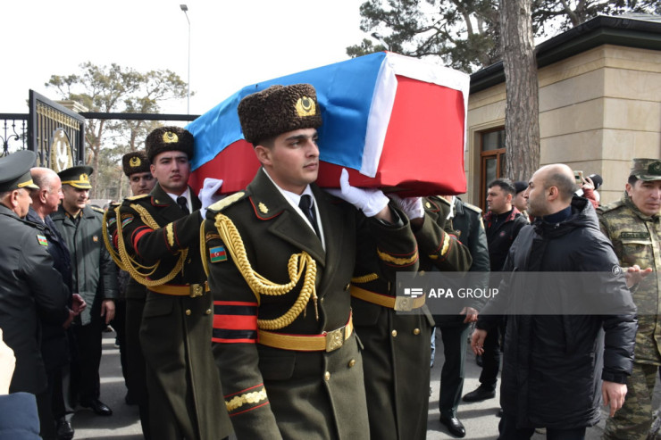 Şəhid hərbçimiz II Şəhidlər xiyabanında dəfn olundu -FOTO 