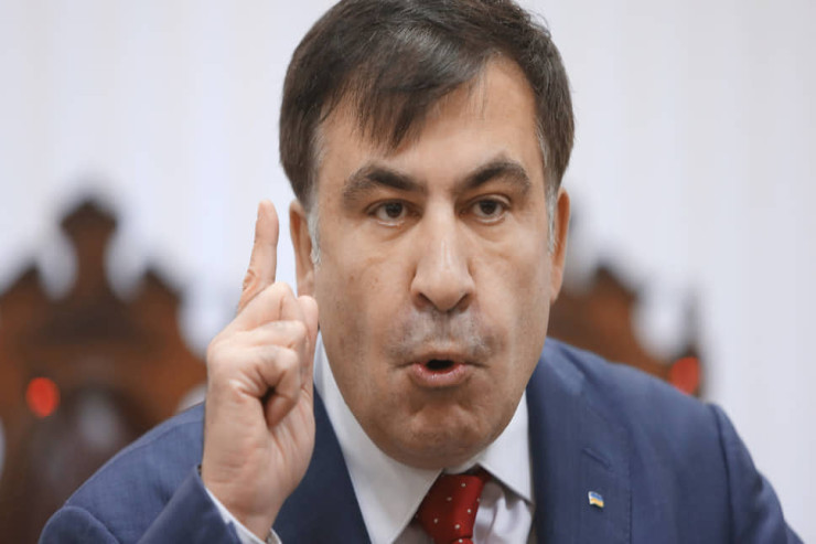 “İvanişvili Gürcüstanı  Putinə təslim edir"   - Saakaşvili