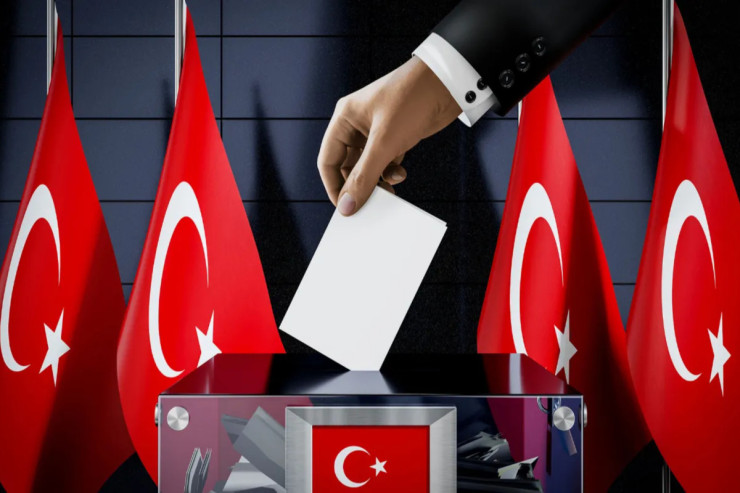 Türkiyədə 18 nəfər prezident olmaq istəyir