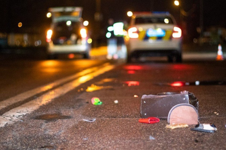 Yolu keçən qadın və kişini maşın vurub öldürdü