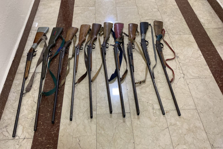 Rayon sakinlərindən 33 odlu silah  götürüldü