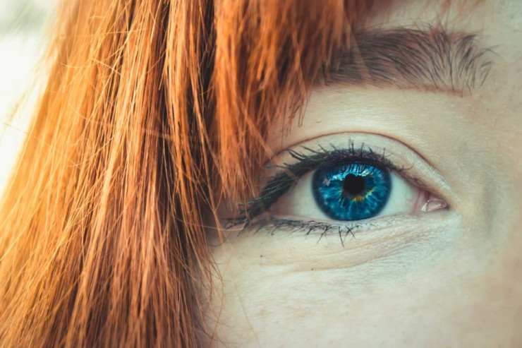 Mavi gözlü insanlar haqqında  YENİLİK:   Əcdadları eynidir