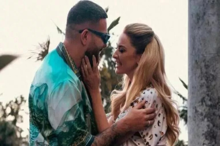 Hadise ilə Murda arasında nə baş verir?