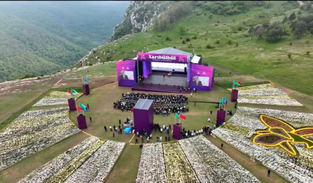 Mehriban Əliyevadan “Xarıbülbül” Festivalı ilə bağlı PAYLAŞIM 