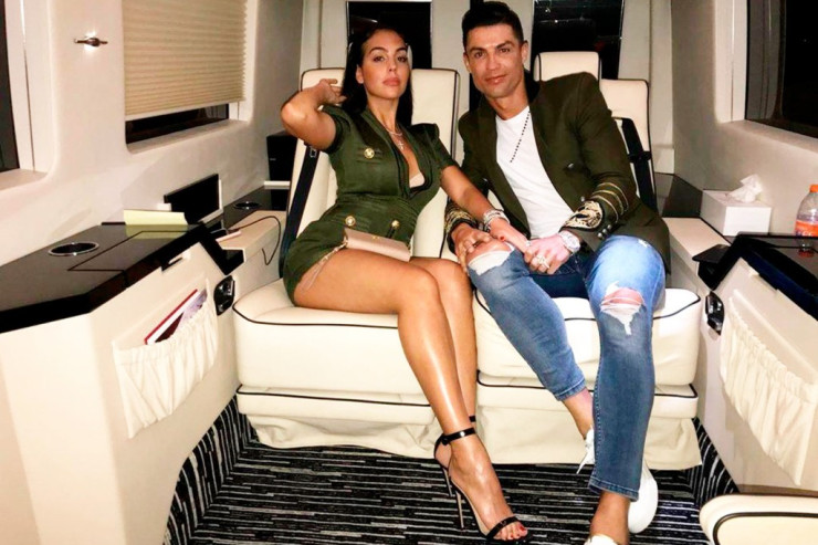 Kriştiano Ronaldonun sevgilisi  uşaqlığından   DANIŞDI: Görün nələr dedi?