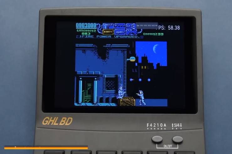 Kalkulyatoru oyun konsoluna çevirdi - VİDEO 