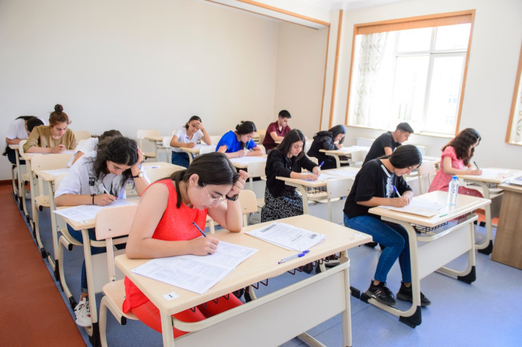 IV və I qruplar üzrə qəbul imtahanı VAXTLARI 