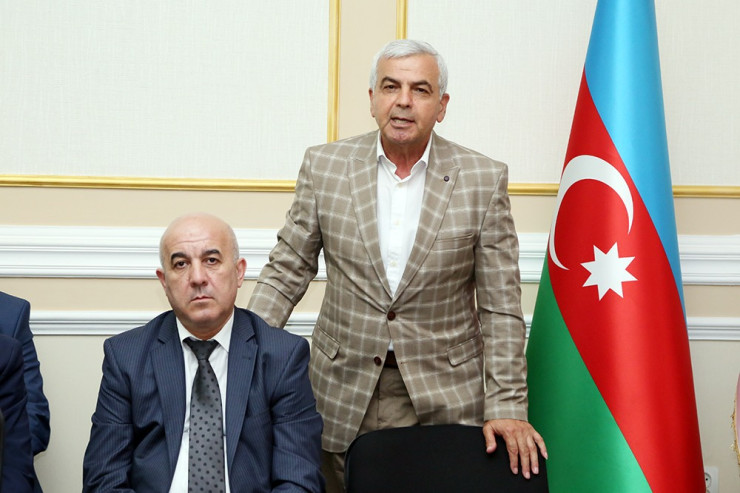 AMEA-da institutun strukturu dəyişdi Direktor işdən çıxdı