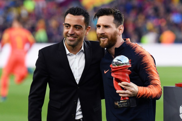 Xavi Messinin "Barselona"ya qayıtmasına nəyə görə  israr etdiyini   AÇIQLADI