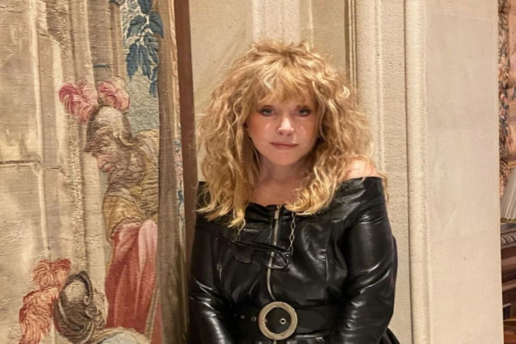 Alla Puqaçova  Rusiyaya   qayıtdı