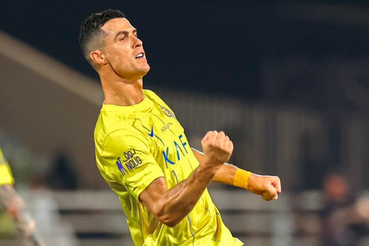 Ronaldo UEFA-da oynayacaq 