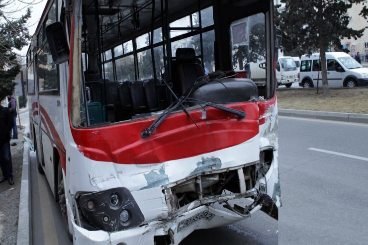 Azərbaycanda avtobus qəzaları:  17 ölü, 25 yaralı